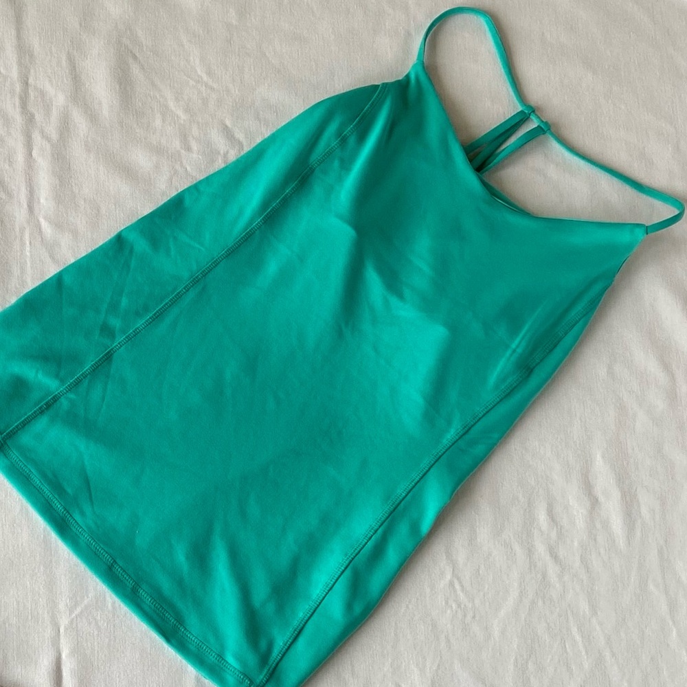 Teal workout tank top with built in bra